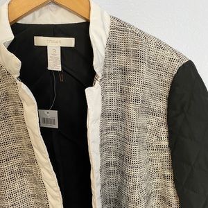 Chico’s quilted sleeve jacket blazer size 3
